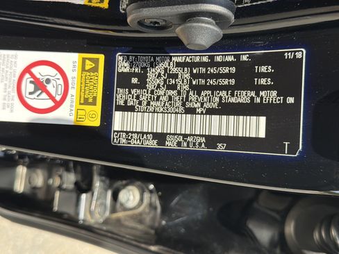 Used 2019 Toyota Highlander Limited Platinum image 31