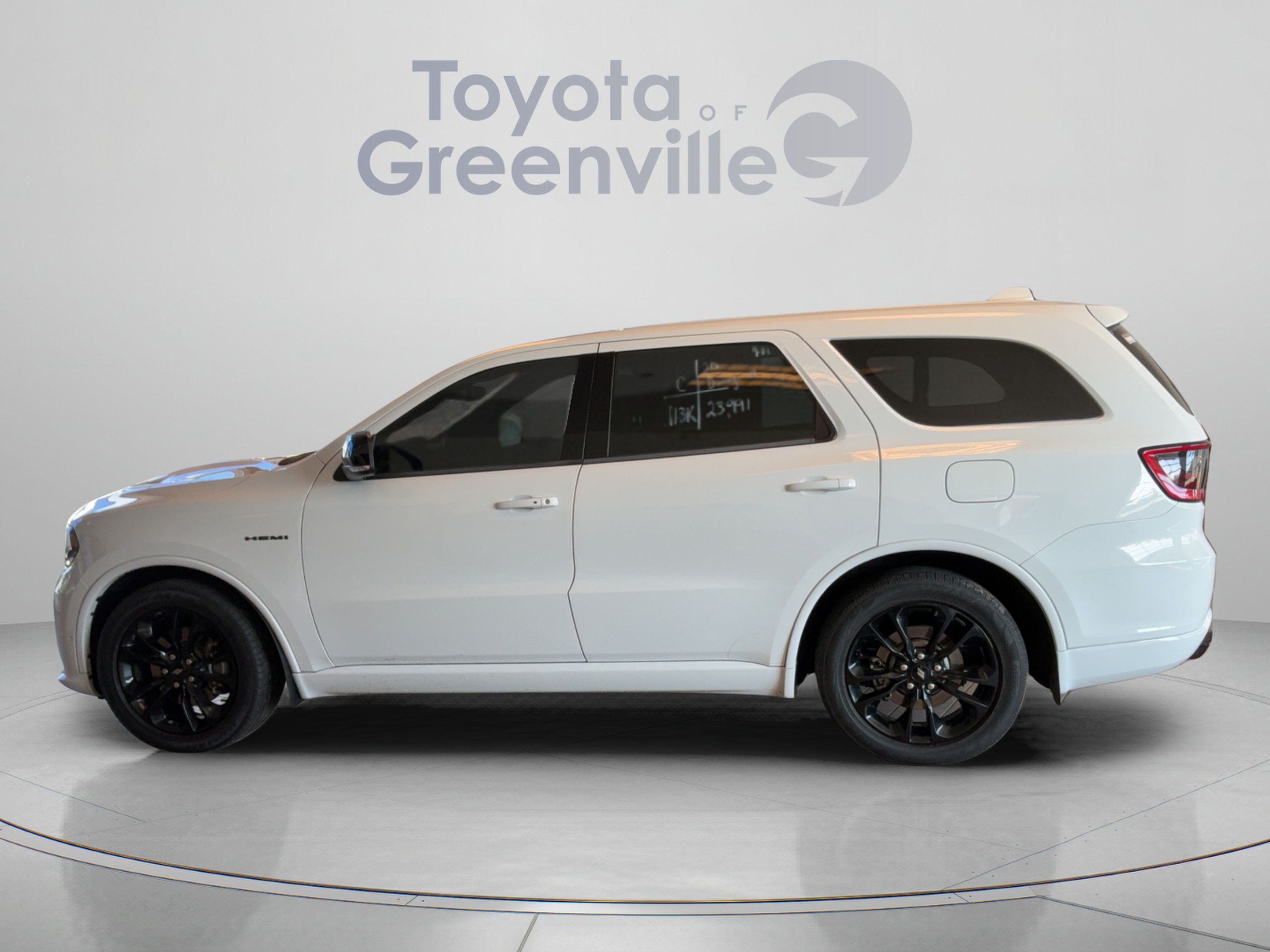 Used 2020 Dodge Durango R/T w/ Blacktop Package AWD/4WD image 2