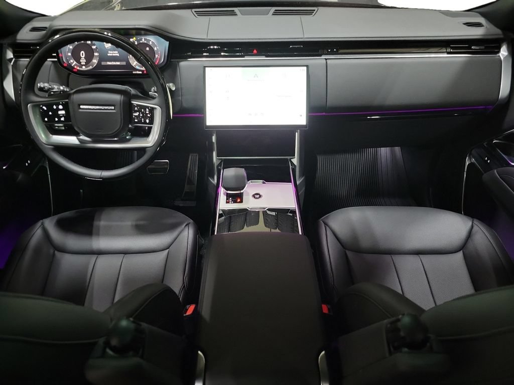 New 2026 Land Rover Range Rover Long Wheelbase SE AWD/4WD image 23