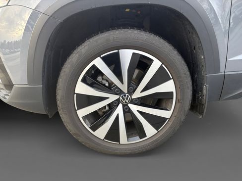Used 2023 Volkswagen Taos SE image 19