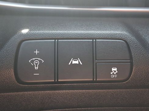 Used 2023 Hyundai Elantra SEL FWD image 26