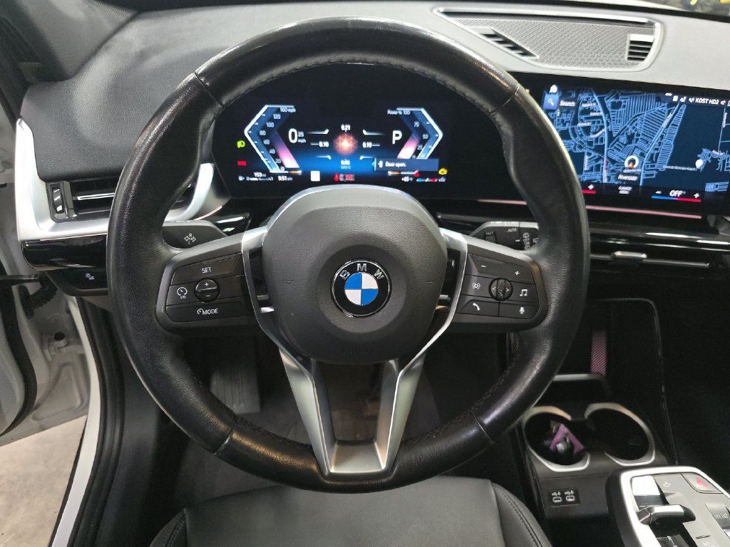 Used 2023 BMW X1 xDrive28i w/ Convenience Package AWD/4WD image 10