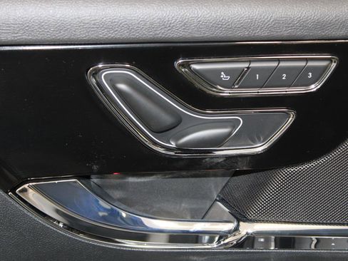 New 2026 Lincoln Corsair Reserve image 21