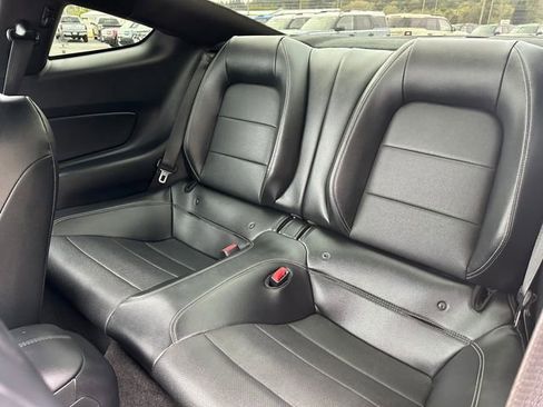 Used 2017 Ford Mustang GT Premium w/ GT Performance Package image 18