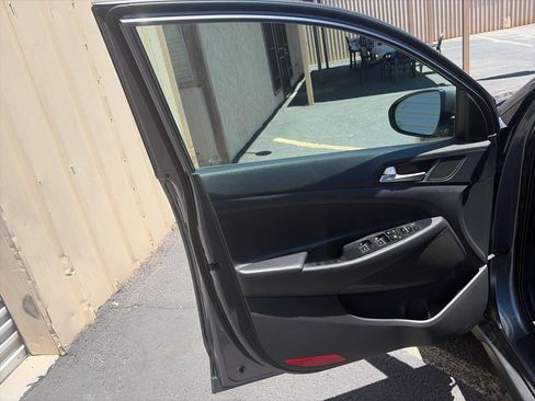 Used 2019 Hyundai Tucson Value FWD image 7