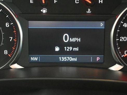 Used 2024 Chevrolet Blazer LT w/ Convenience Package image 16