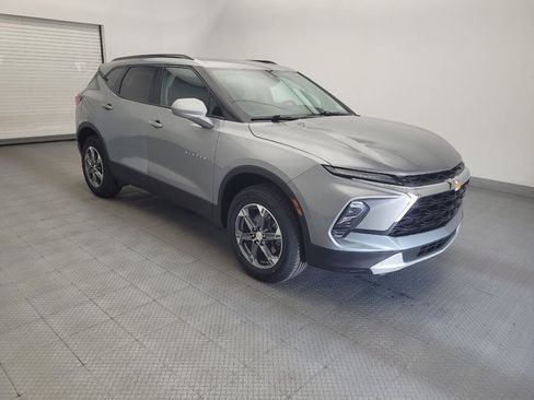 Used 2024 Chevrolet Blazer LT w/ Convenience Package FWD image 11