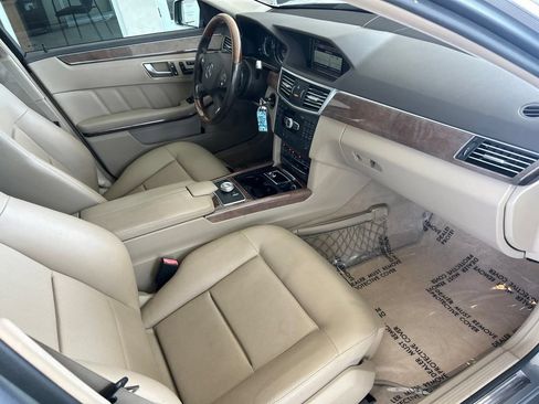Used 2012 Mercedes-Benz E 350 Sedan image 26