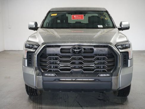 Used 2022 Toyota Tundra SR5 image 2