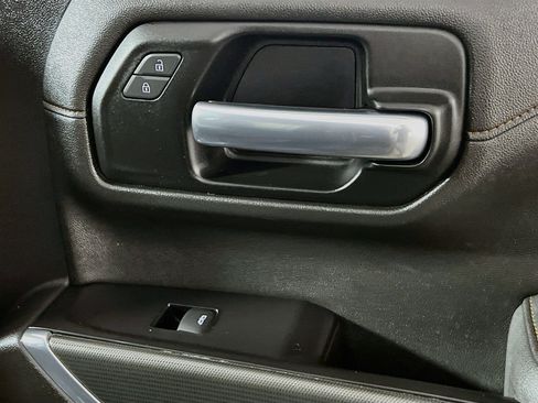 Used 2019 GMC Sierra 1500 AT4 w/ AT4 Premium Package AWD/4WD image 31
