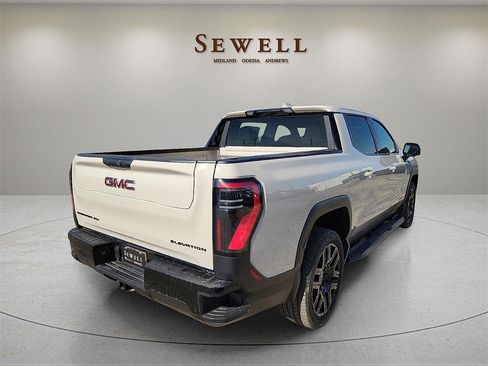 New 2026 GMC Sierra EV Elevation w/ LPO, Elevation Dark Package image 5