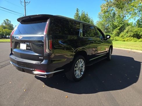 Used 2024 Cadillac Escalade ESV Luxury w/ LPO, Floor Liner Package image 6