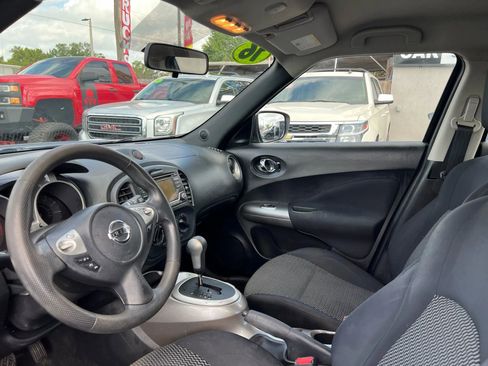 Used 2016 Nissan Juke S image 8