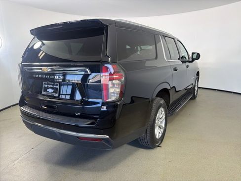 Used 2023 Chevrolet Suburban LT image 9