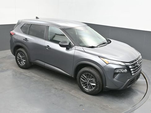 Certified 2024 Nissan Rogue S FWD image 30