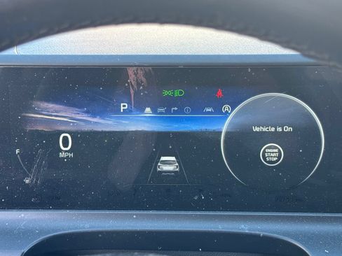 Used 2024 Kia Seltos S FWD image 6