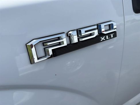 Used 2019 Ford F150 XLT w/ Equipment Group 301A Mid AWD/4WD image 6
