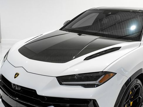 Used 2024 Lamborghini Urus Performante image 63