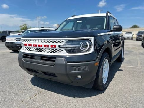 New 2025 Ford Bronco Sport Heritage w/ Convenience Package image 3