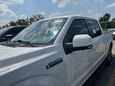 Used 2019 Ford F150 Lariat w/ Equipment Group 502A Luxury AWD/4WD image 15