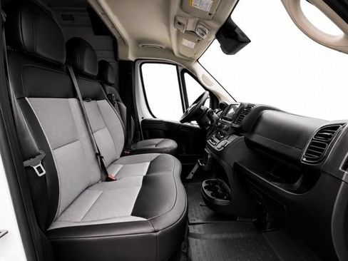 Used 2025 RAM ProMaster 2500 w/ Convenience Group FWD image 28