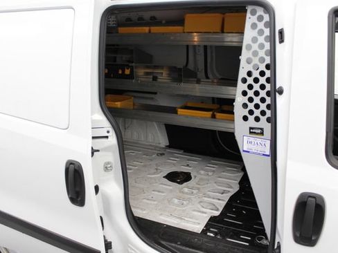Used 2021 RAM ProMaster City Tradesman FWD image 18
