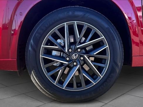 Used 2026 Lexus TX 350 AWD image 9