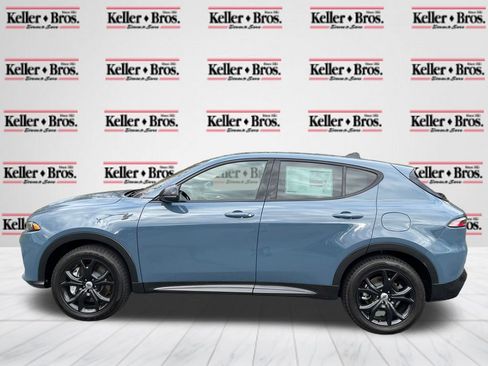 New 2024 Dodge Hornet R/T w/ R/T Blacktop Package image 6