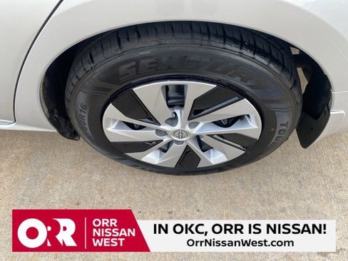 Used 2024 Nissan Altima 2.5 S image 9