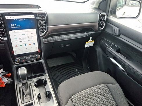 New 2025 Ford Ranger XLT w/ Equipment Group 301A High image 11