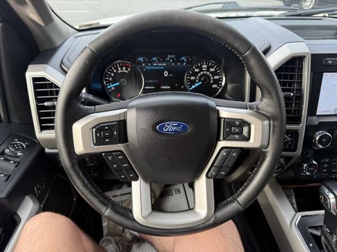 Used 2020 Ford F150 Lariat w/ Max Trailer Tow Package image 28