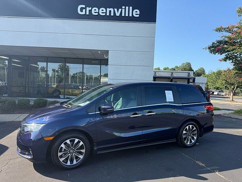Used 2024 Honda Odyssey EX-L image 2
