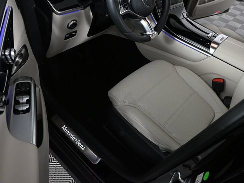 Certified 2026 Mercedes-Benz GLC 300 image 7