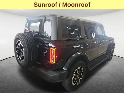 Used 2025 Ford Bronco Outer Banks AWD/4WD image 5