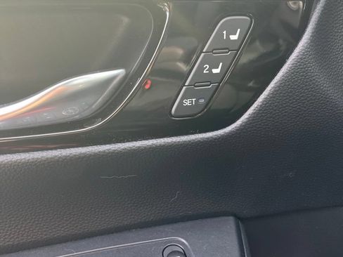 Used 2023 Honda CR-V Sport Touring image 12