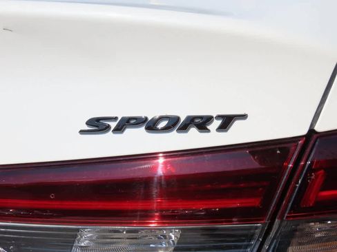 New 2026 Honda Civic Sport image 8