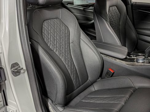 Used 2021 BMW 530i xDrive w/ Convenience Package image 24