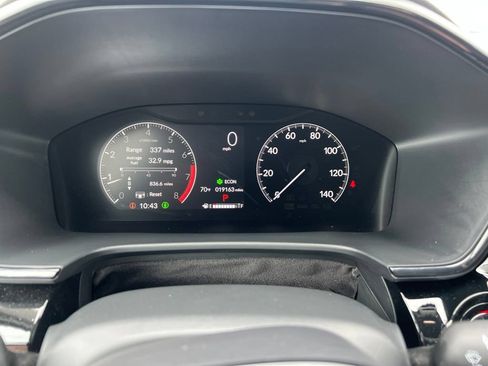 Used 2024 Honda CR-V EX-L image 11
