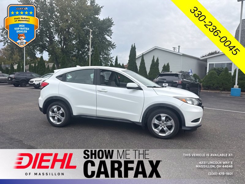 Used 2016 Honda HR-V LX image 2