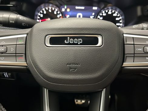 New 2026 Jeep Compass Latitude AWD/4WD image 15
