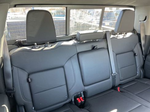 New 2026 Chevrolet Silverado 1500 LTZ w/ LTZ Premium Package image 18