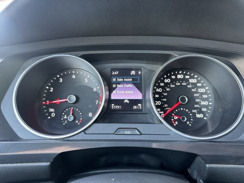 Used 2020 Volkswagen Tiguan S image 17