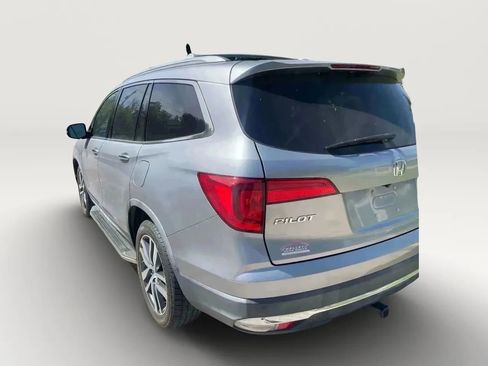 Used 2017 Honda Pilot Elite image 11