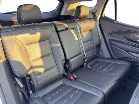 Used 2024 GMC Terrain Denali w/ Denali Premium Package image 12