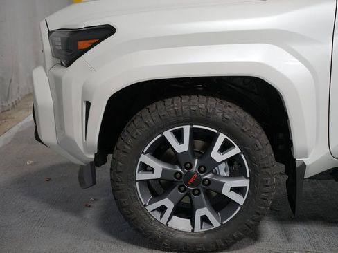 New 2025 Toyota 4Runner TRD Sport image 5