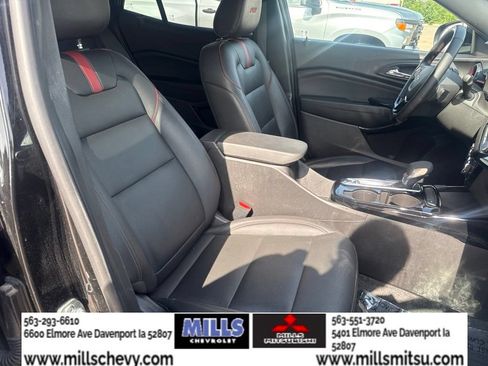 Used 2025 Chevrolet Trax RS w/ Driver Confidence Package FWD image 25