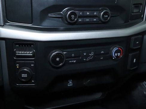 Used 2022 Ford F150 XLT image 37