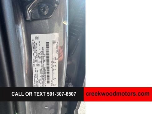 Used 2022 Ford F350 Lariat w/ Tremor Off-Road Package AWD/4WD image 19