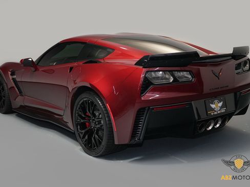 Used 2017 Chevrolet Corvette Z06 image 7