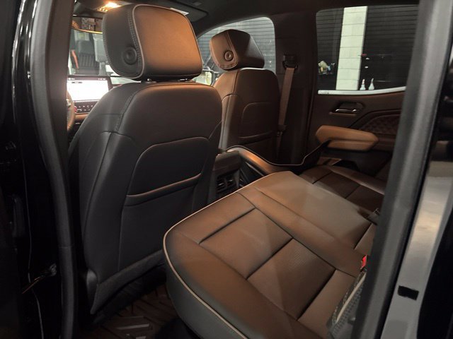 Used 2026 GMC Canyon Denali w/ LPO, Denali Black Edition AWD/4WD image 29